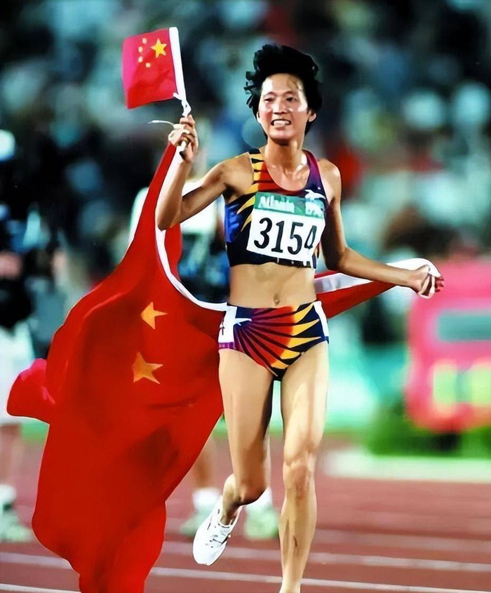 登录入口-退役后移居美国，3个孩子3个爹，52岁“东方神鹿”王军霞现在还好吗|长跑|金牌|奥运会|黄天文|世界冠军_新浪体育_新浪新闻